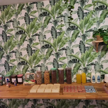 Hostal Family Surfers *